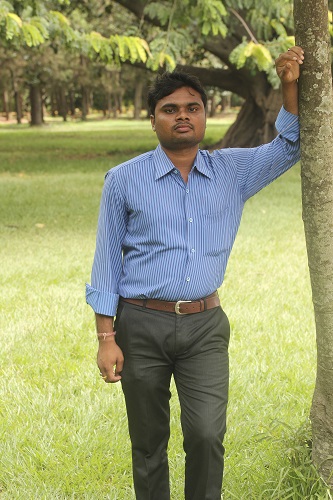 Photo Credit http://freeimagescollection.com/people/indian-executive-middle-aged-man-tree-park-green-background.php