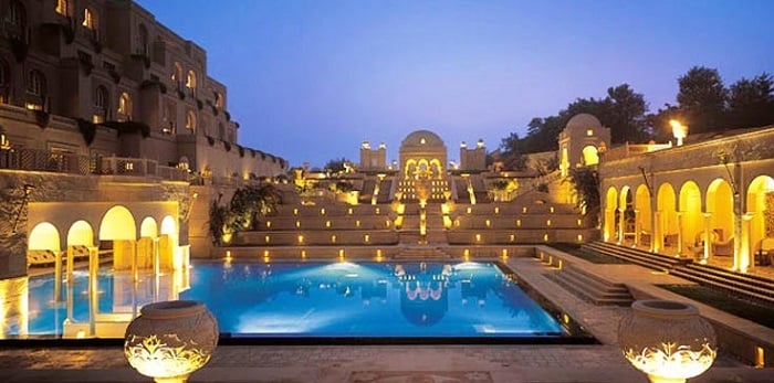 Photo Credit http://www.internetofbestthings.com/best-hotels-in-india/