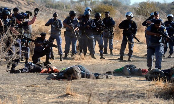 Photo Credit http://www.theguardian.com/law/2013/apr/14/south-africa-police-accused-torture-suspects