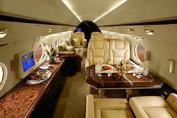 Photo Credit http://www.refinedguy.com/2012/08/01/15-insanely-expensive-private-jets-and-the-billionaires-who-own-them/#5