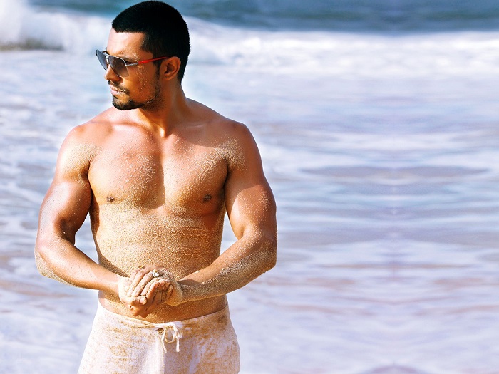 Filmy Enjoyment Top 20 Hottest Bollywood Actors With Muscular Physique 2015 