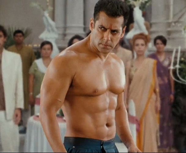  Image Source http://www.ibtimes.co.in/salman-khan-flaunt-six-pack-abs-prem-ratan-dhan-payo-his-top-shirtless-moments-screen-photos-607499 