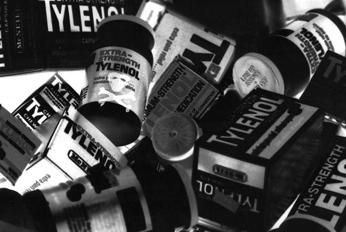 Photo Credit http://time.com/3423136/tylenol-deaths-1982/