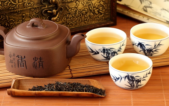 Photo Credit http://fitonlinenow.com/health/top-5-benefits-of-chinese-tea/