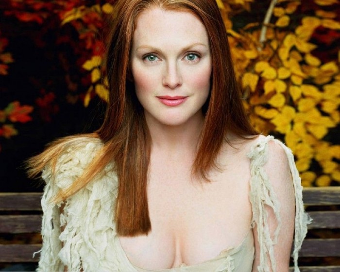  Photo Credit http://www.weeklyviral.com/2015-2016-2017-2018/entertainment/most-popular-latest-new-hot-top-10/music-movies/hollywood/julianne-moore-movies-list-upcoming/ 