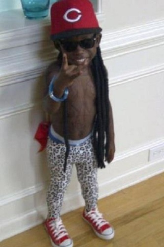 Photo Credit http://www.opposingviews.com/i/gallery/entertainment/25-extremely-inappropriate-halloween-costumes-kids 