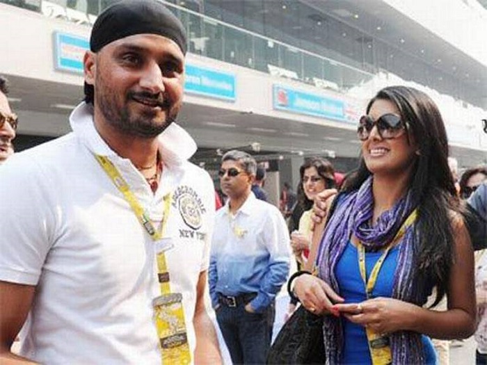 Photo Credit http://www.abplive.in/sports/2015/03/04/article517816.ece/Harbhajan-Singh-to-get-married-this-month