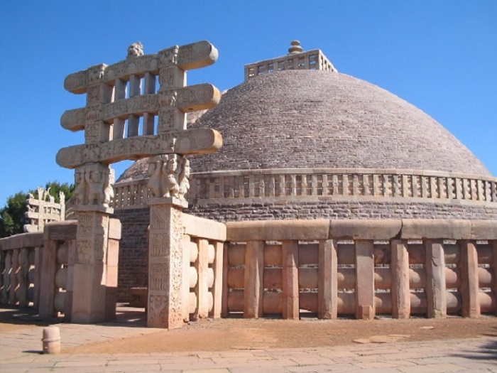 Image Source http://www.infobharti.com/indian-arts-and-culture/tag/sanchi-stupa