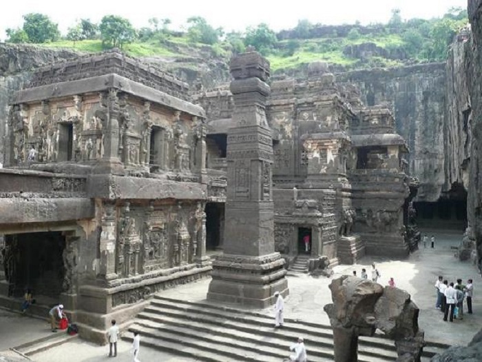 Image Source https://places4all.wordpress.com/2012/12/15/ajanta-ellora-caves/