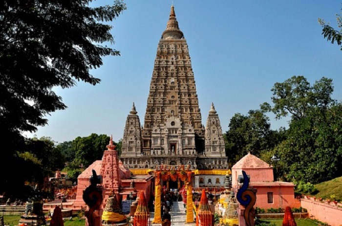 Image Source http://www.bhavyaholidays.com/blogs/mahabodhi-temple-complex-bodh-gaya/