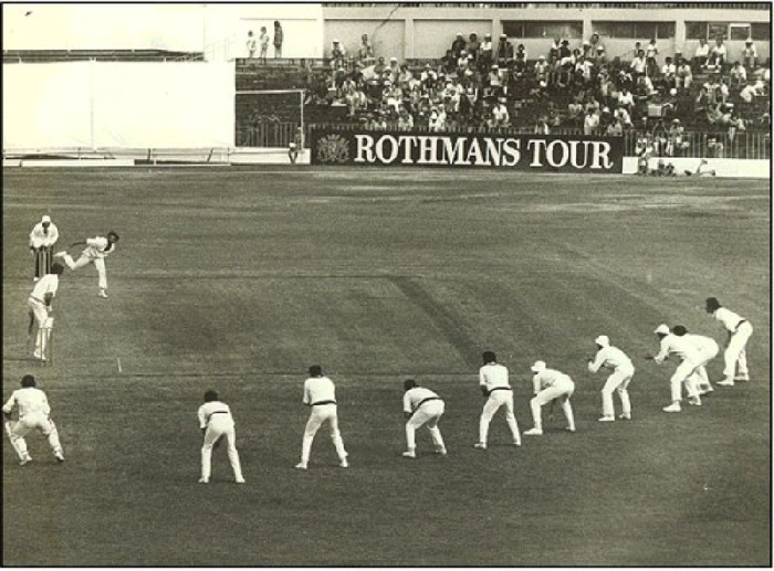 Photo Credit http://alpeshkumar.com/internet-media/44-iconic-photos-every-cricket-fan-should-see/