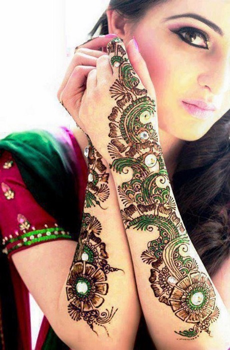 Photo Credit http://www.picturescollections.com/beautiful-mehndi-designs/