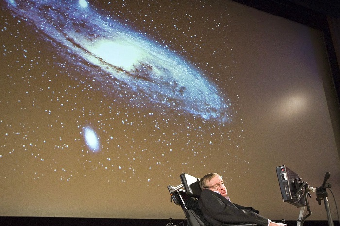 Photo Credit  http://farfuturehorizons.blogspot.in/2014/09/into-universe-with-stephen-hawking.html