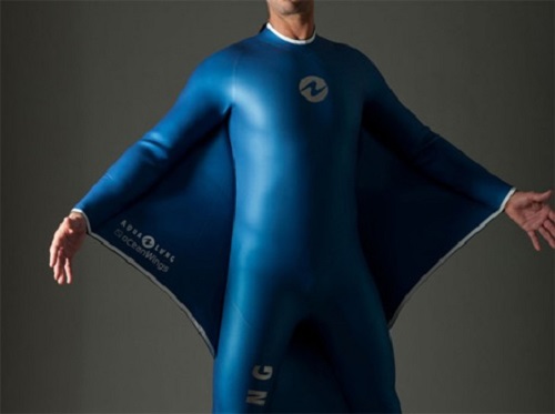 Photo Credit http://gajitz.com/winged-scuba-suit-lets-you-experience-the-life-aquatic/