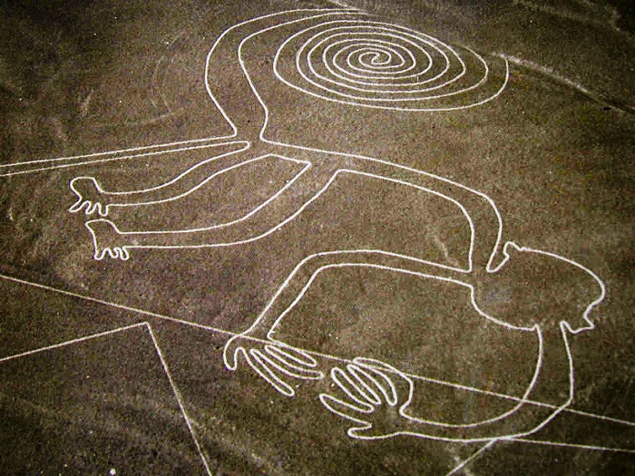  Photo Credit http://thebiggestsecretsoftheworld.blogspot.in/2011/02/mysterious-nazca-lines-oopart.html