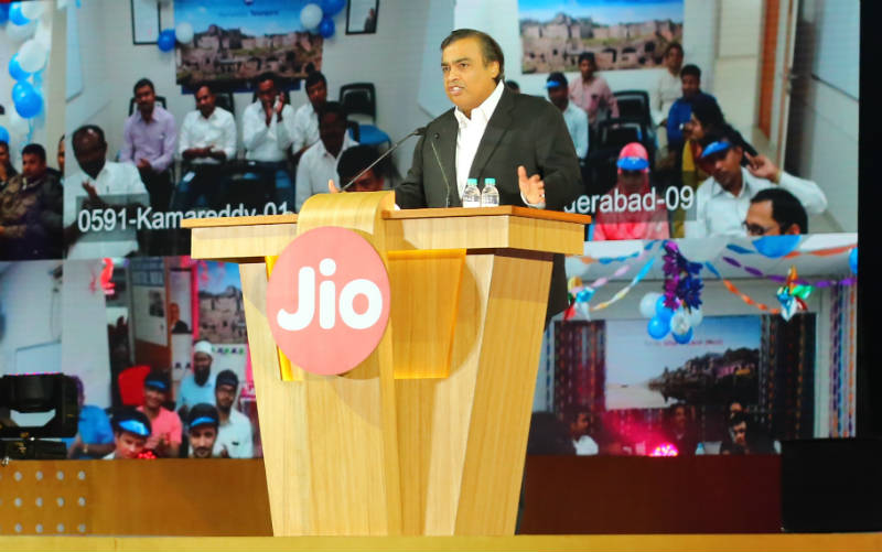 Photo Credit: http://gadgets.ndtv.com/telecom/news/reliance-jio-to-launch-4g-services-in-second-half-of-2016-mukesh-ambani-805114 